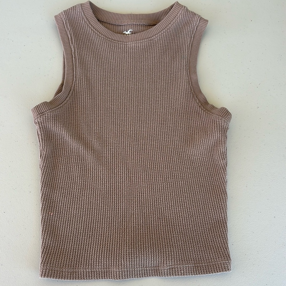 brown high neck tank top